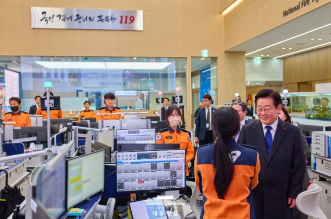 이재명 대통령, 소방청 119 종합상...