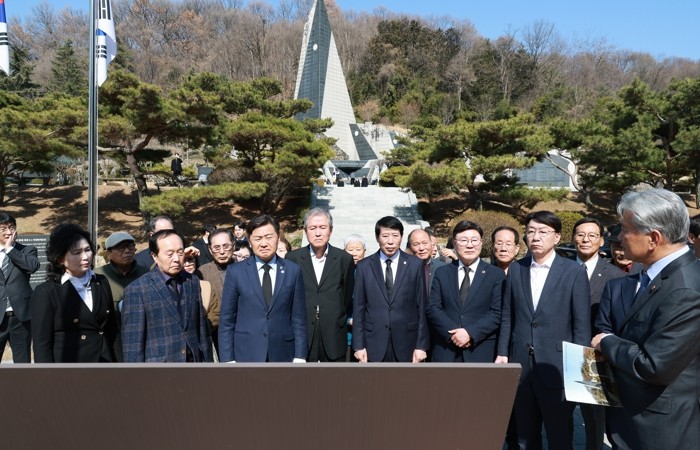 “전북은 언제나 저항의 현장… 더 나...