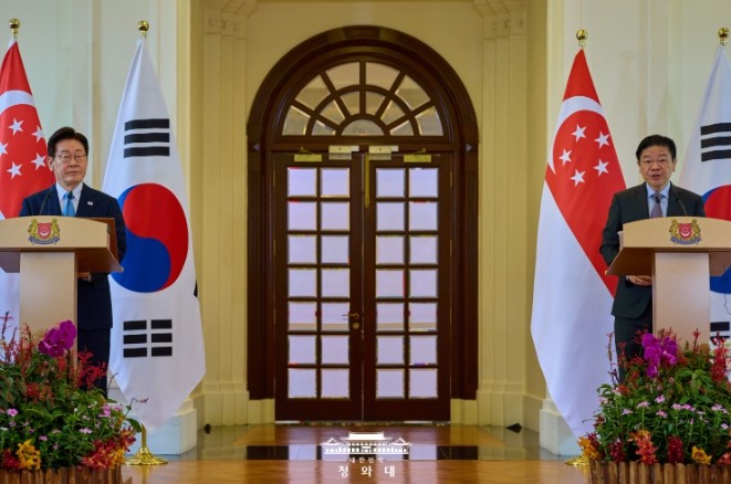 한-싱, FTA 개선 협상 개시 합의...