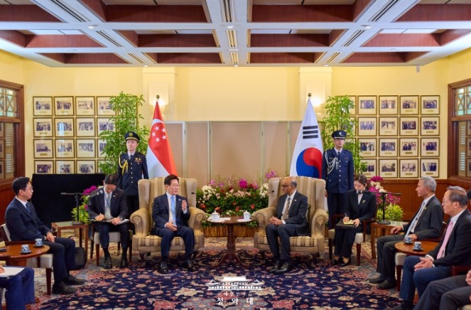 이재명 , 싱가포르 대통령 면담