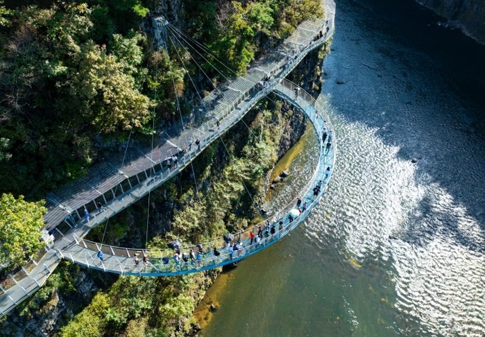 철원 한탄강 주상절리길 관광객 300...